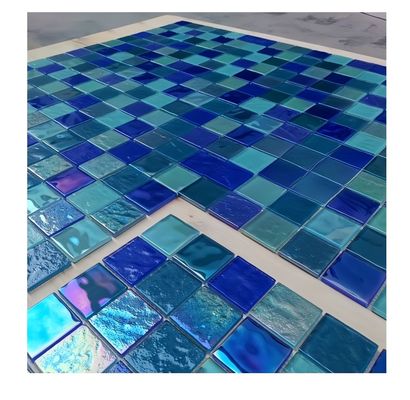 Modelo de vidro mosaico Piscina 12 30x30 azuis escuros cerâmica para ocasião de quarto