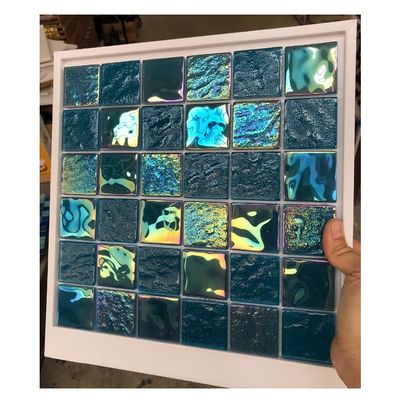 Folha de mosaico de vidro de cristal polido Tamanho 306x306MM para piscinas em Bali