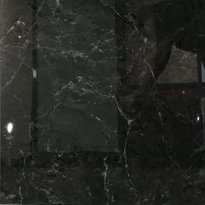 Design moderno 600x600mm Chapas de piso de porcelana polida preta para interiores elegantes