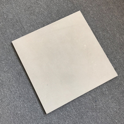 600*600 Quartel de basquetebol de terracota polida de borracha para espaços externos